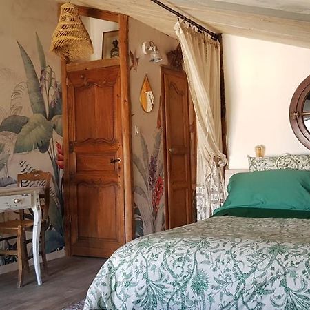 La Boheme Bed & Breakfast Charols Екстериор снимка